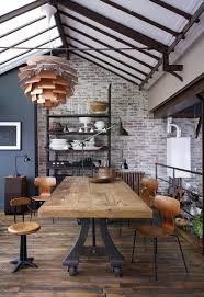 Epingle Par Marion Hubert Sur Styles Et Ambiances Deco Style Industriel Deco Salle A Manger Salle A Manger Industrielle
