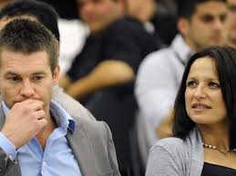 If you look for free to play specialists there is one name you need to know: Cousin S Ex Partner Returns Positive Drug Test Queensland Times