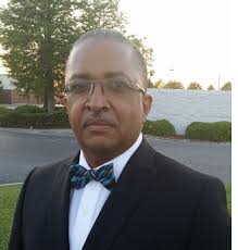 Roscoe Reporting : Rev. Larry Lee, former mayor of Centreville, Miss.  planting church in Baton Rouge