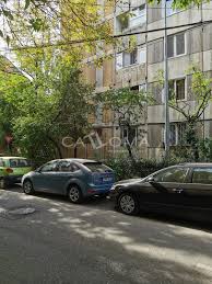 Proprietar inchiriez apartament 4 camere militari lujerului. Investitie 2 Camere Militari Lujerului Catoma