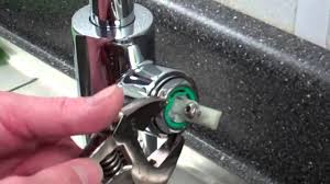 How to clean high quality kitchen faucets hansgrohe usa. Hansgrohe How To Change An M2 M3 Cartridge Youtube