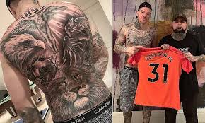 Find the perfect ben chilwell stock photos and editorial news pictures from getty images. Manchester City Keeper Ederson Adds To Tattoo Collection With Lion Eagle And Goalkeeper Gloves Daily Mail Online