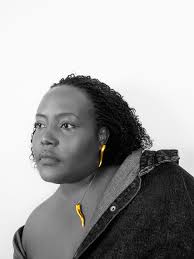 Bamutu. Leo ndio leo!! @rarasflavourofficial kaamua kufanya lake. Umeona  package la viuongo hilo? Na kuku unapewa? Mungu akupe nini? Ebu mcheki Rara  na wewe akufanyie Jambo.