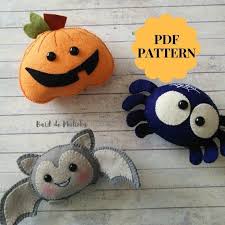 Felt Spider Halloween Ornament Pattern Diy Felt Ornament Halloween Tutorial Easy Pattern Halloween Pattern Felt Halloween Ornament Spider Halloween Felt Crafts Felt Halloween Felt Ornaments Diy