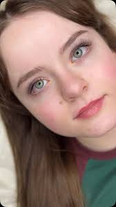 ✨ What is a 3D Hybrid Set? ✨, A 3D Hybrid Lash Set is the perfect balance  between classic and volume extensions! It combines handmade 3D fans (3  ultra-fine lashes per natural lash) with classic lashes ...