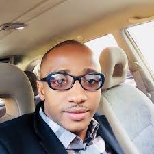 Faculté de Théologie , Université Chrétienne du Nord d'Haiti—UCNH  STBH—FT.UCNH, Octobre 2024. Bienvenue à la nouvelle cohorte d'étudiants en  Théologie! Puis-je, tout d'abord, en ma qualité de Doyen émérite et, actuel  doyen