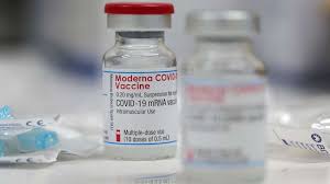 The company is proposing filling vials with additional doses of vaccine, up to 15 doses versus the current 10 doses, moderna said in an emailed statement. 1 900 Doses Of Moderna Vaccine Destroyed After Cleaner Accidentally Unplugs Freezer In Boston Abc News