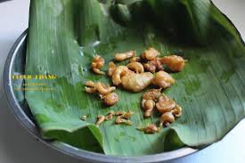 There are many varieties of this snack, some using banana, anchovies or prawns, onion or maize. Amie S Little Kitchen Beza Cucur Cekodok Dan Jemput Jemput