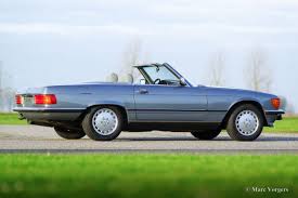 Mercedes Benz 560 Sl 1988 Welcome To Classicargarage Mercedes Benz Mercedes Mercedes Benz Classic