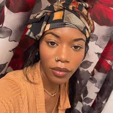 JustinBieber sings an unreleased song from his album 'SWAG' allegedly  titled “I'm stuck in a relationship that is not you.” #explore #popculture  #popnews #popfaction #reels