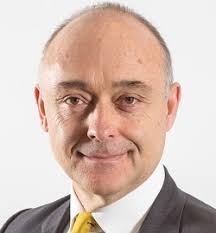 Paid McKenzie Friends should not be excluded from court, Bar Council report  finds