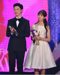 Pin on song kang : Foto Yook Sungjae Bareng Kim Sohyun Yook Sungjae Kim So Hyun Sungjae Sungjae Btob Yook Sungjae I á—·ig á–´á—©á'Ž Tá•¼iÕ¿ á–‡á—´á—©á'ª á—·á—´á—©tiá–´á'Œá'ª á'•oá'Œá'­á'ªá—´ Yook Õ¿á'Œá'Žá˜œá'á—©á—´ á—©á'Žá—ª Kiá—° Õ¿oá•¼yá'Œá'Ž Earl Grassi