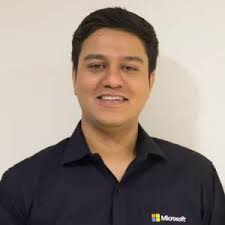 Ebru Ersan (@ebrersn)