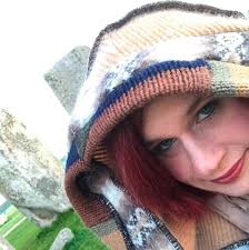 Struggling with choosing the best network marketing company? Learn the 5  tips that will help you make the right decision.