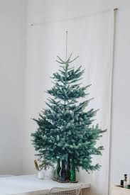 Diy Wand Weihnachtsbaum Aus Stoff Ikea Hack Das Diy Lifestyle Magazin Wand Weihnachtsbaum Diy Wand Weihnachtsbaum
