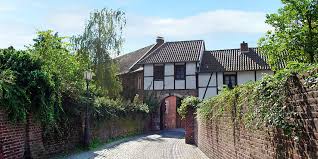 Search the best grevenbroich vacation deals & save more when you book your flight + hotel together. Video Prasentationen Des Finlay Parks In Grevenbroich Verkehrsverein Grevenbroich