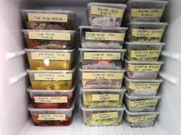 Saya dulu semasa dalam tempoh berpantang, ada amalkan sup lobak putih, ringkas dan berkhasiat. Wanita Ini Kongsi Idea Lauk Berpantang Frozen Tinggal Panaskan Makan Sahaja Mudah