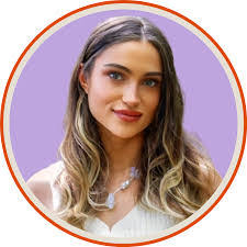 Jodi Barrow's Instagram, Twitter & Facebook