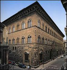Michelozzo Medici Riccardi Los Medicis No Forjaron Su Poder Con Las Armas Sino Co Renacimiento Arquitectura Arquitectura Renacentista Arquitectura Historica