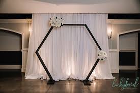 Modern Black And White Wedding With Copper Accents In 2020 Toledo Wedding Photography Zoo Wedding Wedding Photos