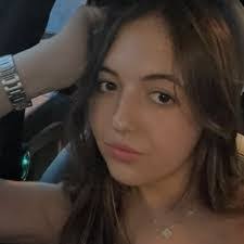 Jessica Friedman's Instagram, Twitter & Facebook