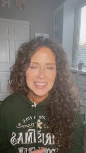 It Day 12 of my Arty’s 12 Days of Christmas Giveaway! 🎅🏻 , Today’s prize  comes from someone named @artymcgoo , She’s an ok cookie decorator who’s  been doing it for awhile. 😆 , Go enter to win and get ...