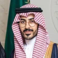 Khadija Eid (@Khadooj_90)