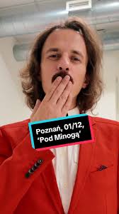 Dua Lipa and Houdini Trick Comparison