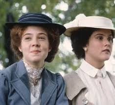 Grown Up Anne Diana Anne Of Green Anne Of Green Gables Green Gables