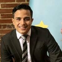 700+ perfiles de «Dan Garzon»