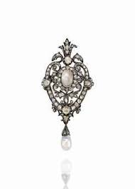 Pin By Holly Perryman On Jewelry Natural Pearls Precious Gemstones Jewelry Gems Jewelry
