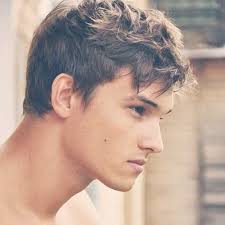 With the 4 size you can start to get a brush or crew cut which are similar to a buzz cut but include a skin fade on the sides and longer. 55 Coolest Short Sides Long Top Hairstyles For Men Men Hairstyles World