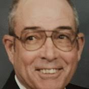 Betty Eanes's Instagram, Twitter & Facebook