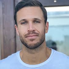 Live with Norman Eisen