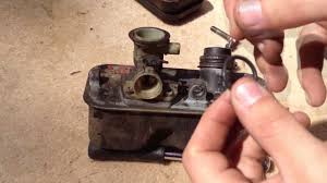 Maintaining a briggs & stratton 675 series carburetor. Pushmowerrepair Com Briggs And Stratton Diaphragm Carburetor Repair Youtube