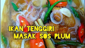 .saus asam manis misalnya ikan asam manis (ikan kakap atau gurame, ikan botol yang tinggal dimasak dengan ditambah air yang sering disebut saus asam manis instan. Ikan Tenggiri Masak Sos Plum Youtube