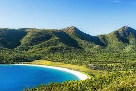 Tasmania, located in the midlatitude westerly wind belt and dominated by southern maritime air masses, generally enjoys a moist, equable climate, with mild to warm summers, mild winters in most. Top Things To Do In Tasmania Member Benefits Racv