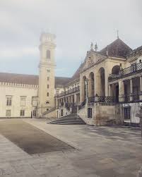 nevoeiro no paco das escolas turismouc universidade de coimbra turismo coimbra