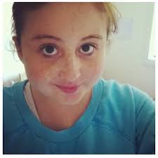 Ebony Butcher (@be_expressive)