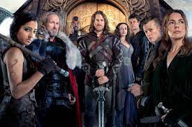 La première américaine de cette série fantastique est prévue pour 23 janvier 2016, et il fera ses débuts sur le réseau esquire. Beowulf Retour Dans Les Shieldlands Debarque Des Ce Soir Sur Syfy France Critictoo Series Tv