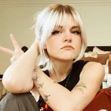 SARAH BARRIOS (@sarahbarrios) · Instagram photos and Reels