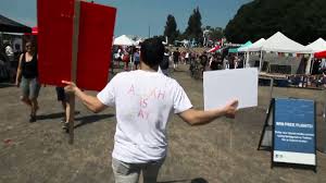 @ArminNavabis video Tweet