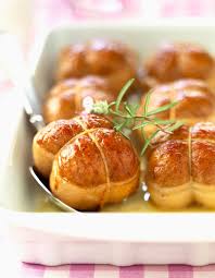 Paupiettes De Dinde Aux Champignons Pour 6 Personnes Recettes Elle A Table Recette Recette Paupiette Paupiette De Dinde Paupiette De Veau