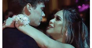 Aurora Knowles's Instagram, Twitter & Facebook