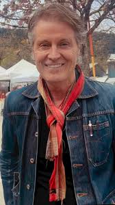 Jim Cuddy (Blue Rodeo)