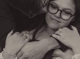 hello! my name is Maddie and I own Portraits By Madison Rose (Renamed Maine  & Co.) I'm looking to fill up my weddings this year with potentially  traveling as well! Please reach