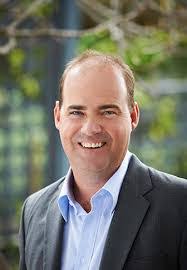 Claire Pitman's Instagram, Twitter & Facebook