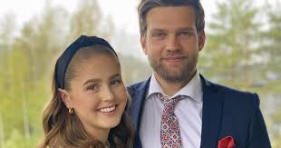 Nå er hun klar for jobben som nyhetsanker på tv 2 nyhetskanalen. Guri Solberg Avslorer Den Tunge Hemmeligheten Tenkt At Jeg Ikke Kunne Fortsette