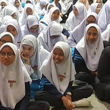 3 einstein nama guru : Smk Subang Bestari Pt3 Team Kida Kejar Ilmu Dan Amal Facebook