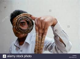 The previous record holder for longest nails was lee redmond of salt lake city. Shridhar Chillal Longest Fingernails Guinness World Record India Stock Photo Alamy